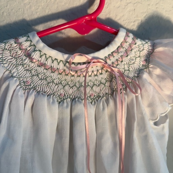 Pink,Green and White Bishop Smocked Dress - No Tags - approx 9-12 Months Vintage - Picture 2 of 5